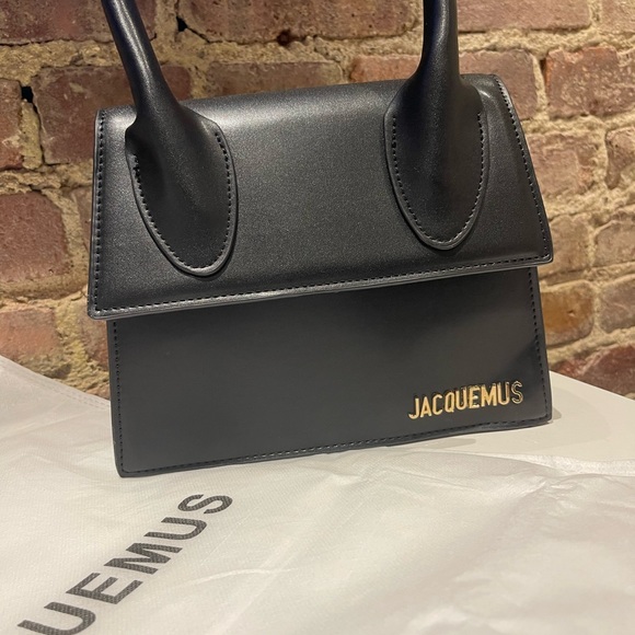 Bag - Picture 2 of 3